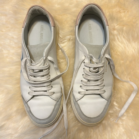 Axel Arigato 1.40MM with blue and silver bird detail. Size 40 EU, 9 US. - Picture 2 of 13